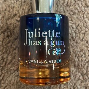 Brand new Juliette has a gun vanilla vibes 50ml full bottle